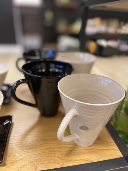 Te/Kakóbolli handgerður postulín- Ljós